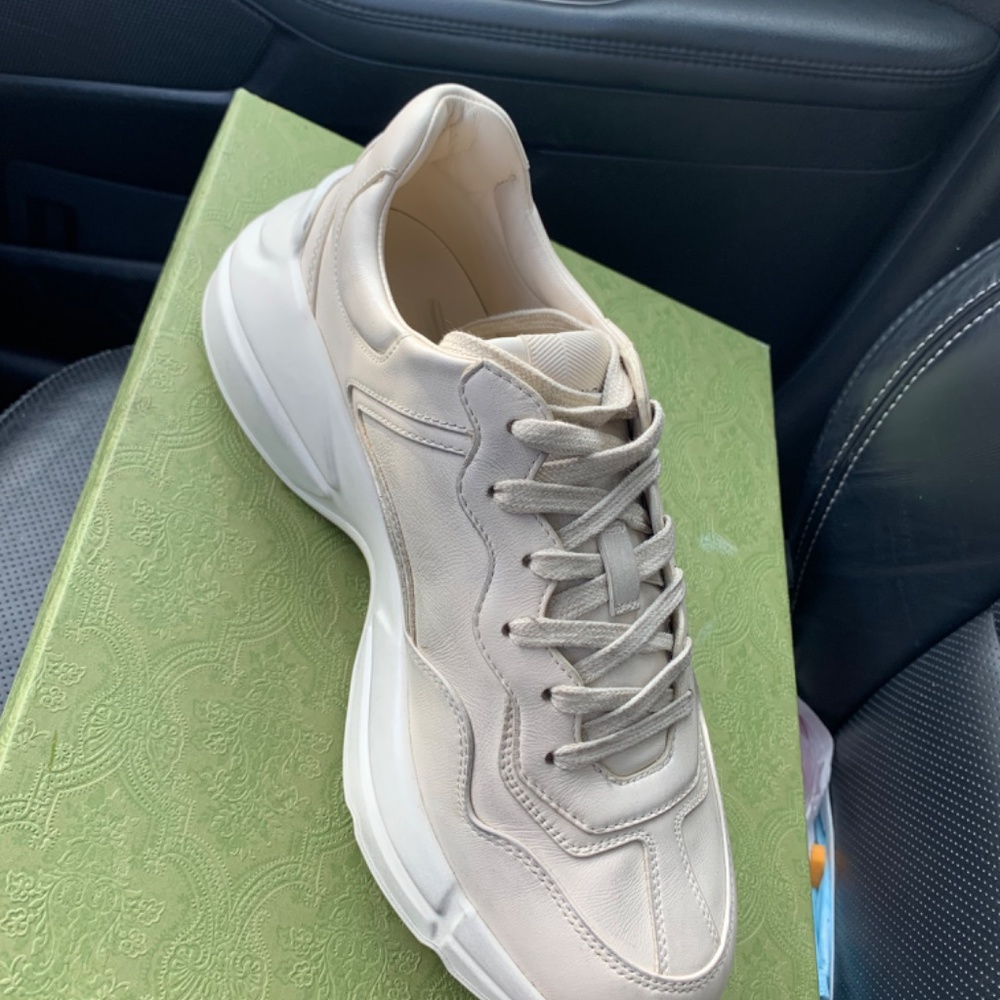 Men’s Gucci Rython Sneakers - Picture 3 of 4